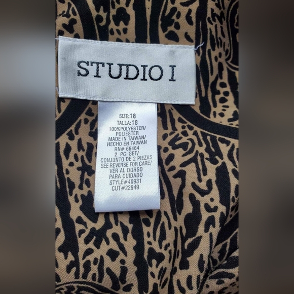 VTG Studio 1 Brown Black Floral Buttons Down Tunic Top / Dress Size 18 - Picture 2 of 9